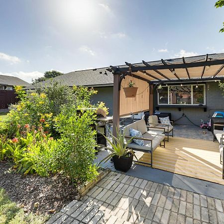 Modern Austin Home With Outdoor Pool And Fire Pit! المظهر الخارجي الصورة