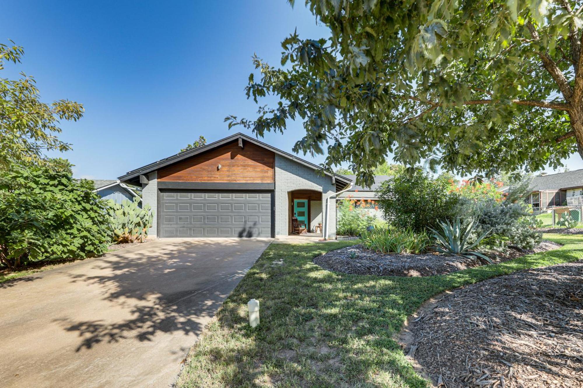 Modern Austin Home With Outdoor Pool And Fire Pit! المظهر الخارجي الصورة
