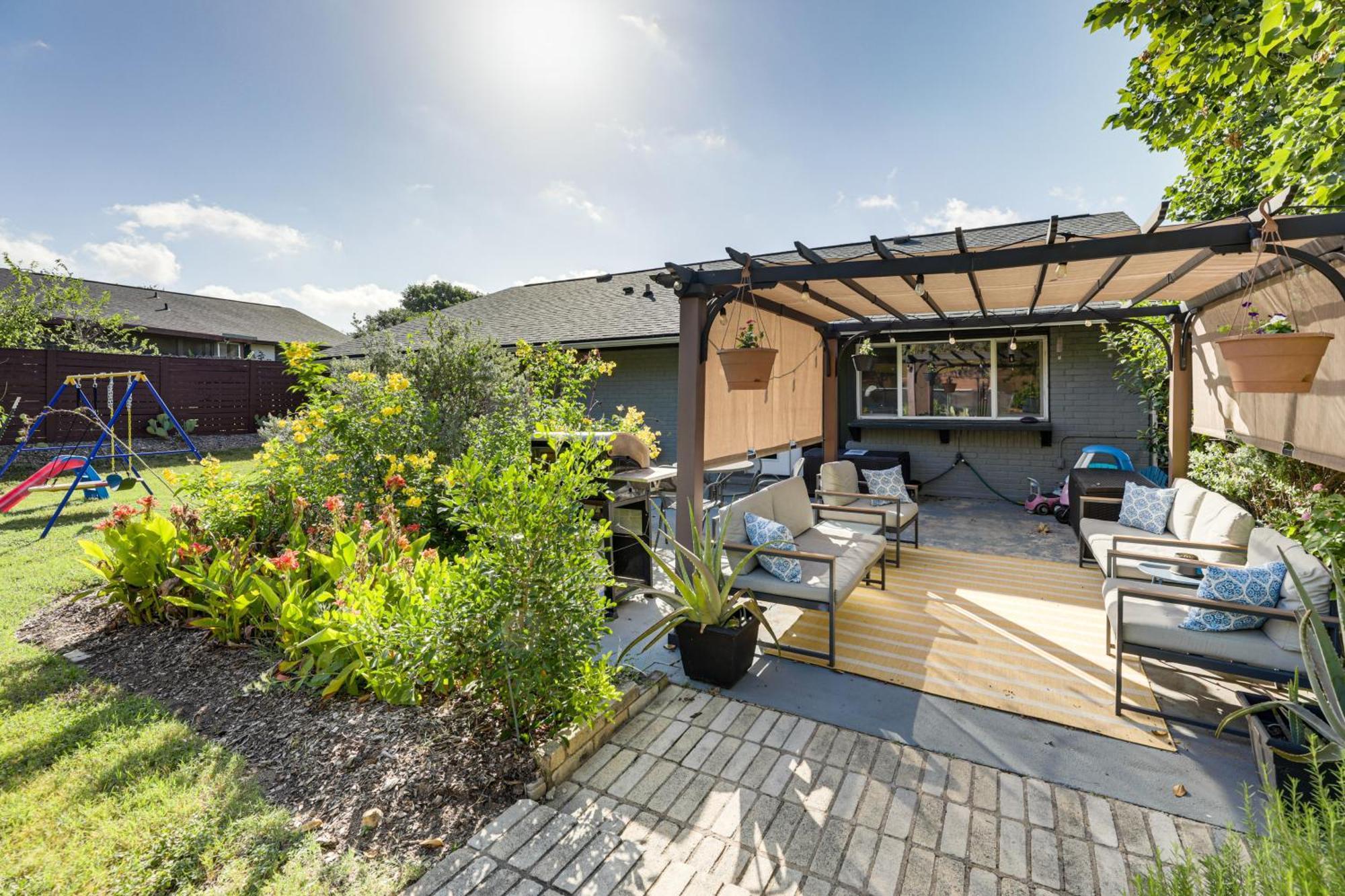 Modern Austin Home With Outdoor Pool And Fire Pit! المظهر الخارجي الصورة